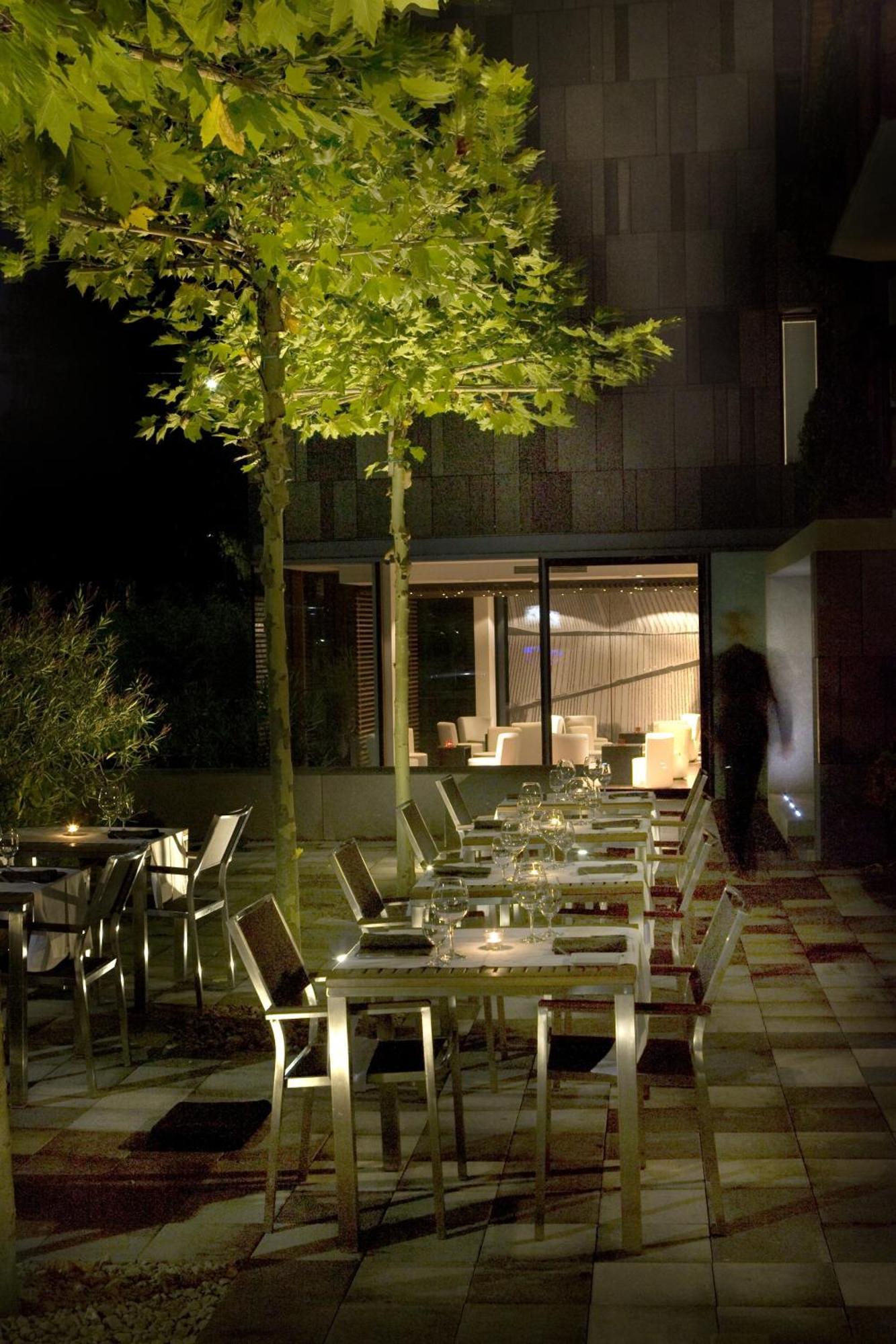 Becker'S Hotel & Restaurant Trevír Restaurace fotografie